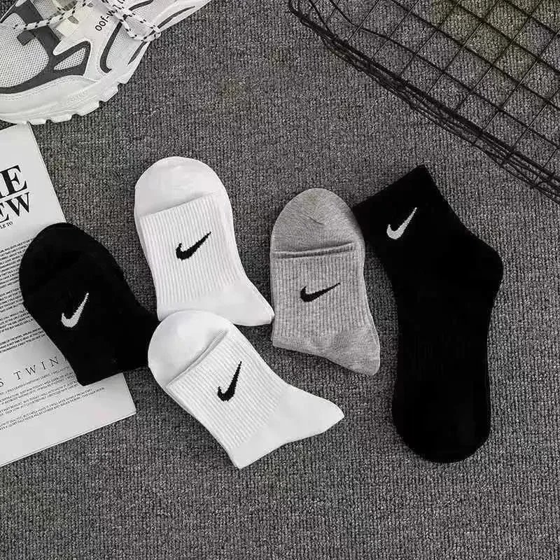 5 pairs【3black+2white】