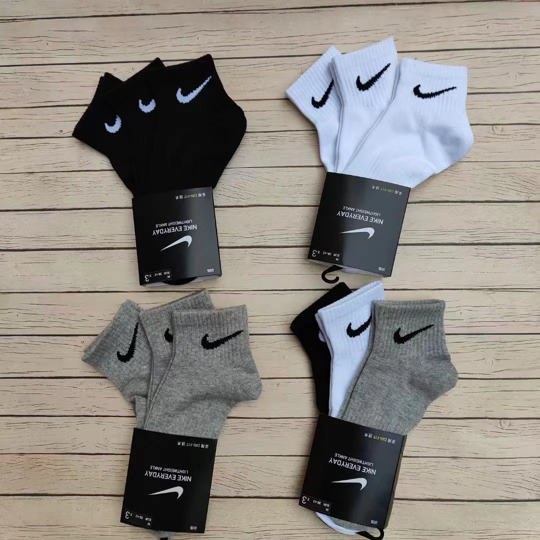 9(black 3 pair)