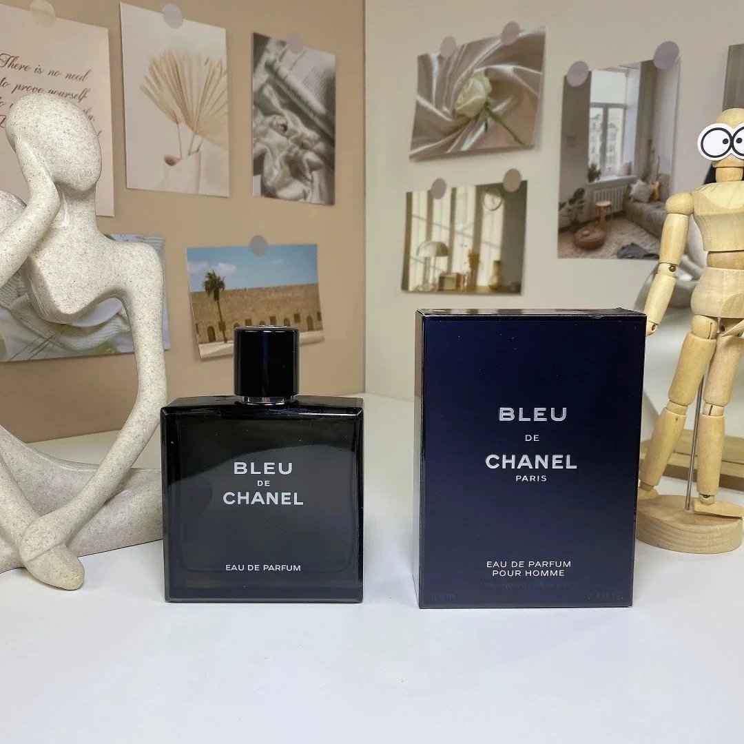 19 蔚蓝浓香水100ml