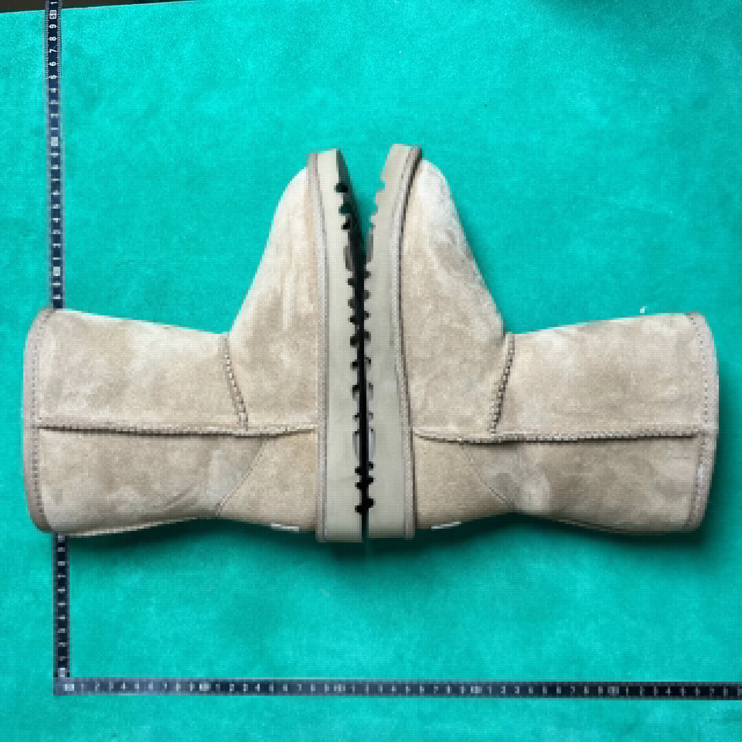39号5825栗色